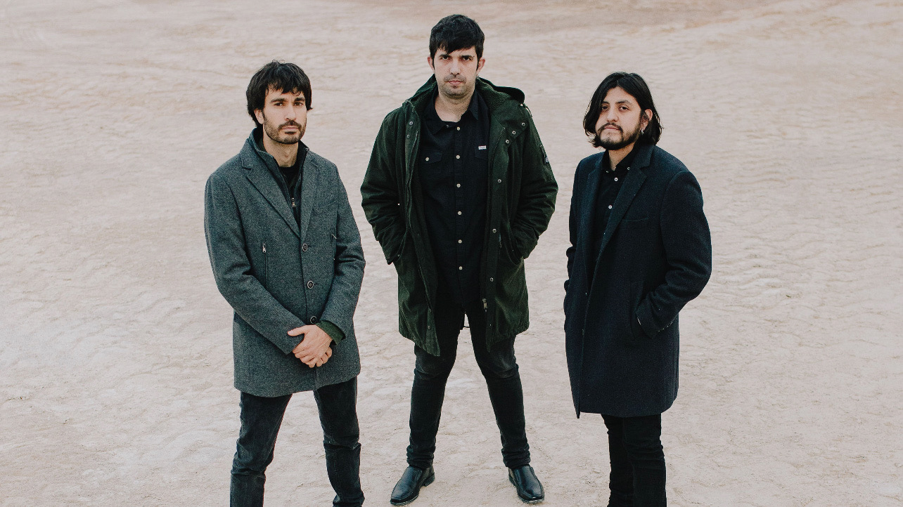 F67C3FED-2AAF-43AB-803C-DE2ECDFA88D8